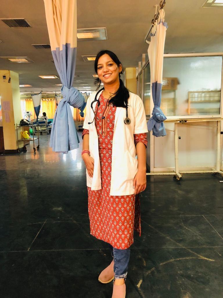 Dr Twinkle Nagori