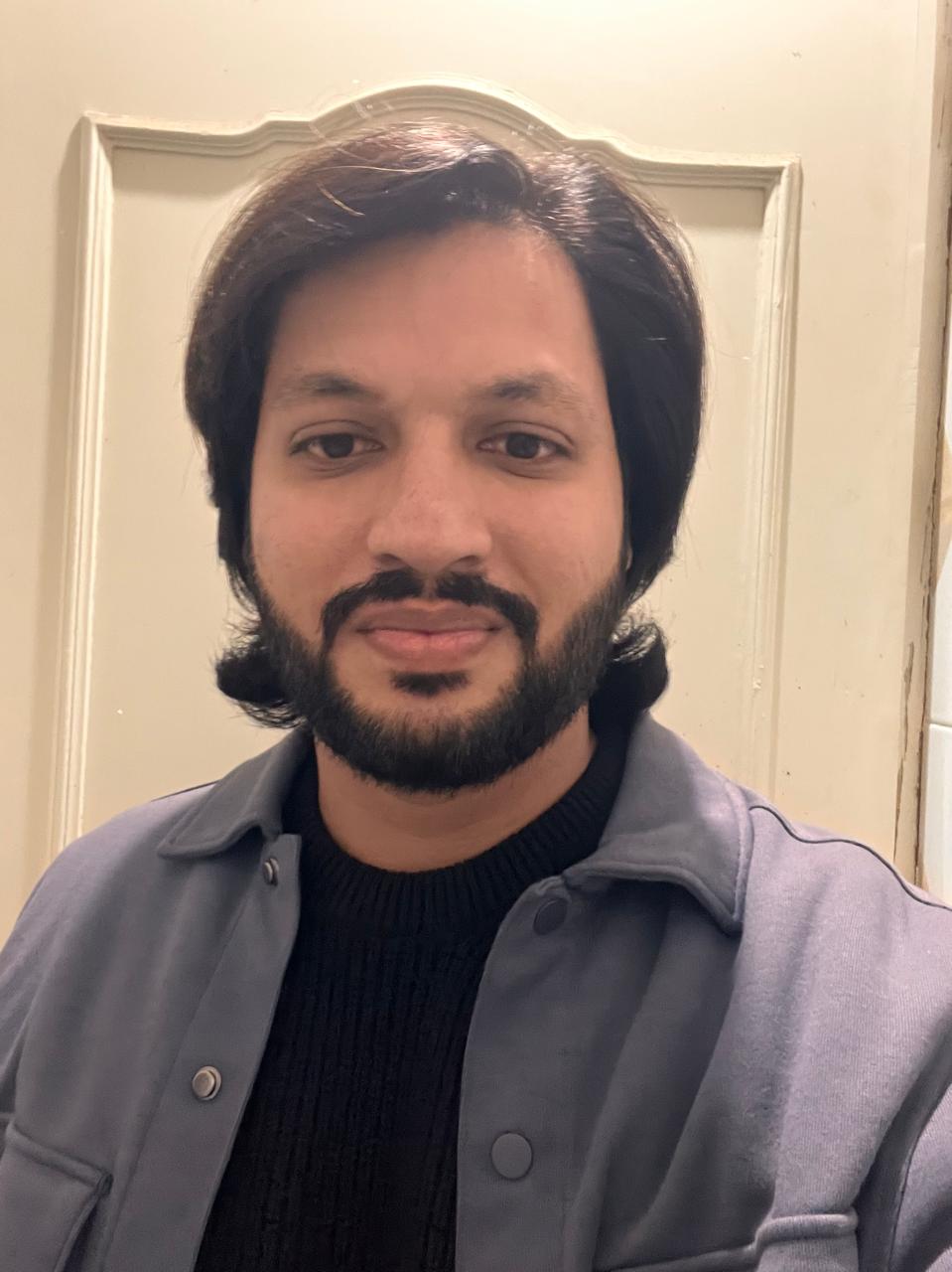Hardik Suyal